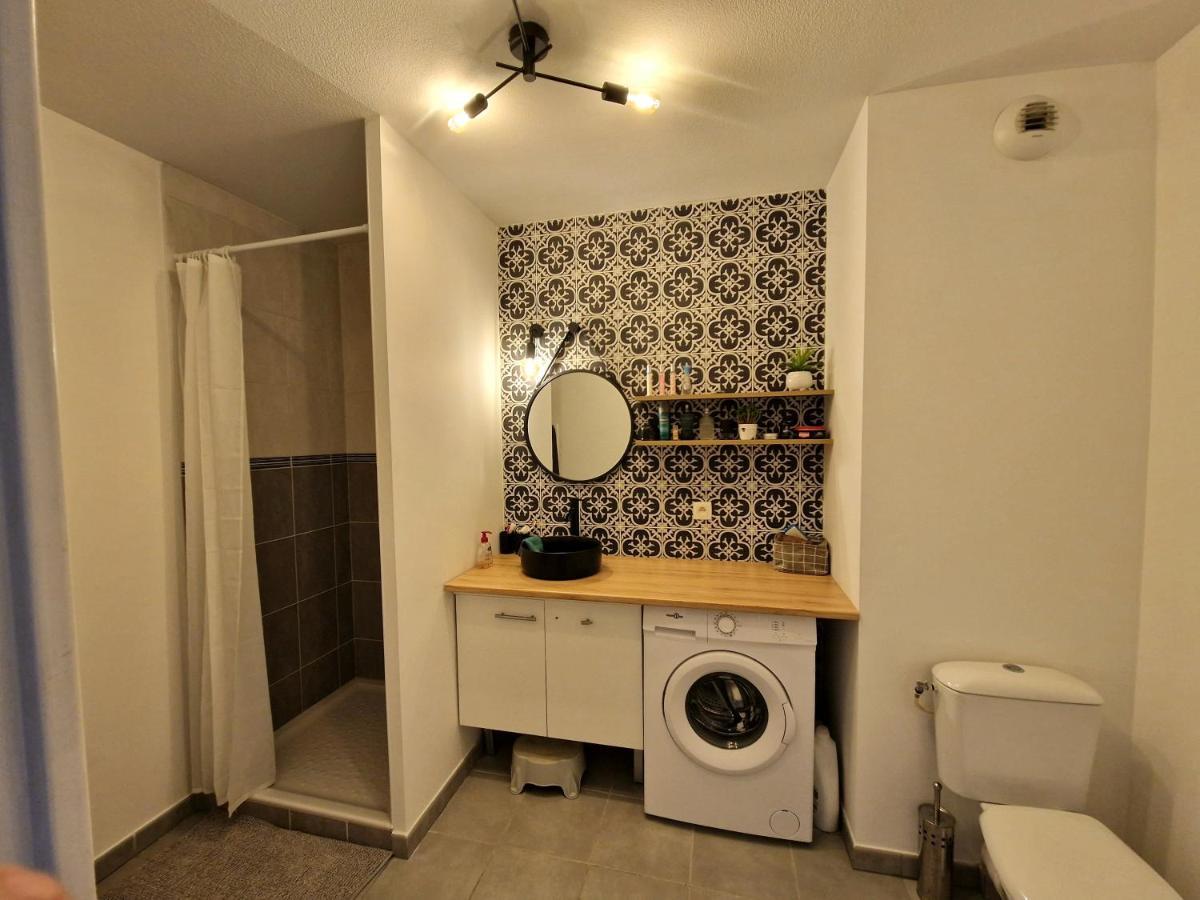 Chambre Privee T3 Saint Fons Luaran gambar